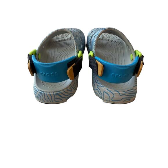 Crocs Boys Deep Navy Multi All Terrain Topographic Sandals Size 11 - Picture 8 of 9